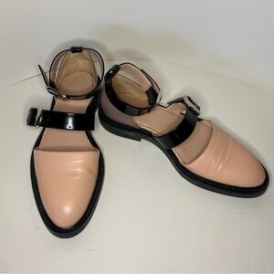 Inch2 Nude and Black sandals